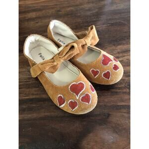 Felix & Flora Hand Painted Suede Shoes Size 9 Mary Jane Ballet Flat Brown Hearts